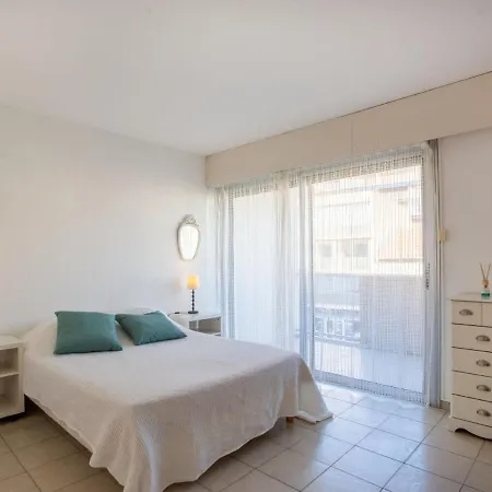 La Meridienne-2 By Interhome Apartment Le Lavandou